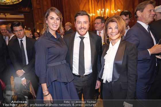 René Benko mit Brigitte Bierlein (rechts)