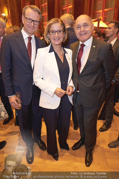 Johanna Mikl-Leitner mit Wolfgang Sobotka (rechts)