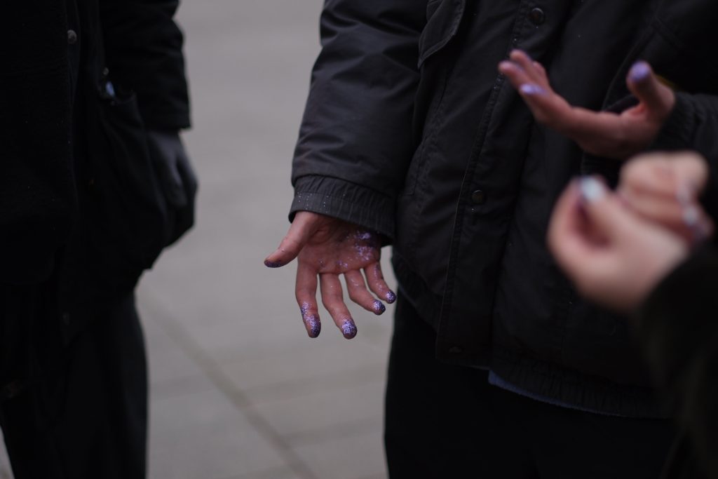Lila Finger