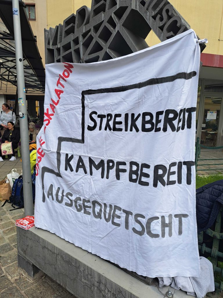 Protest-Banner II