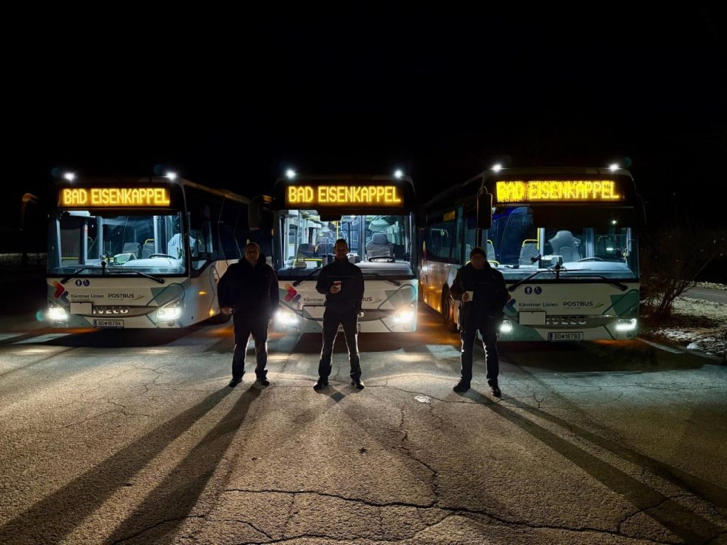 Buslenker beim Streik in Bad Eisenkappel