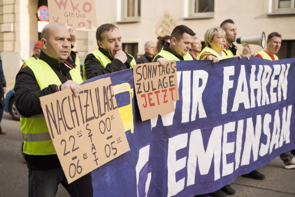 Proteste der Buslenker*innen für bessere Arbeitsbedingungen
